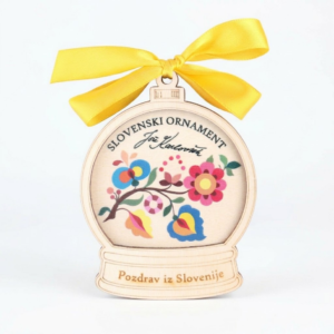 Lesena praznična bunkica Slovenski ornament